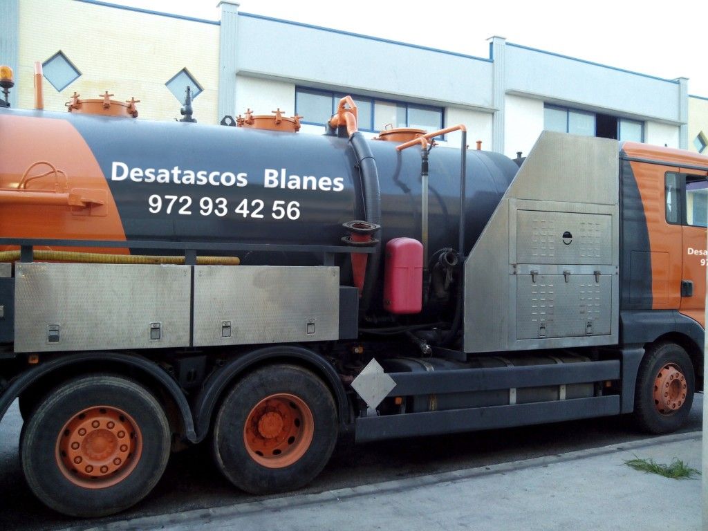 Cuba de desatascos en Blanes